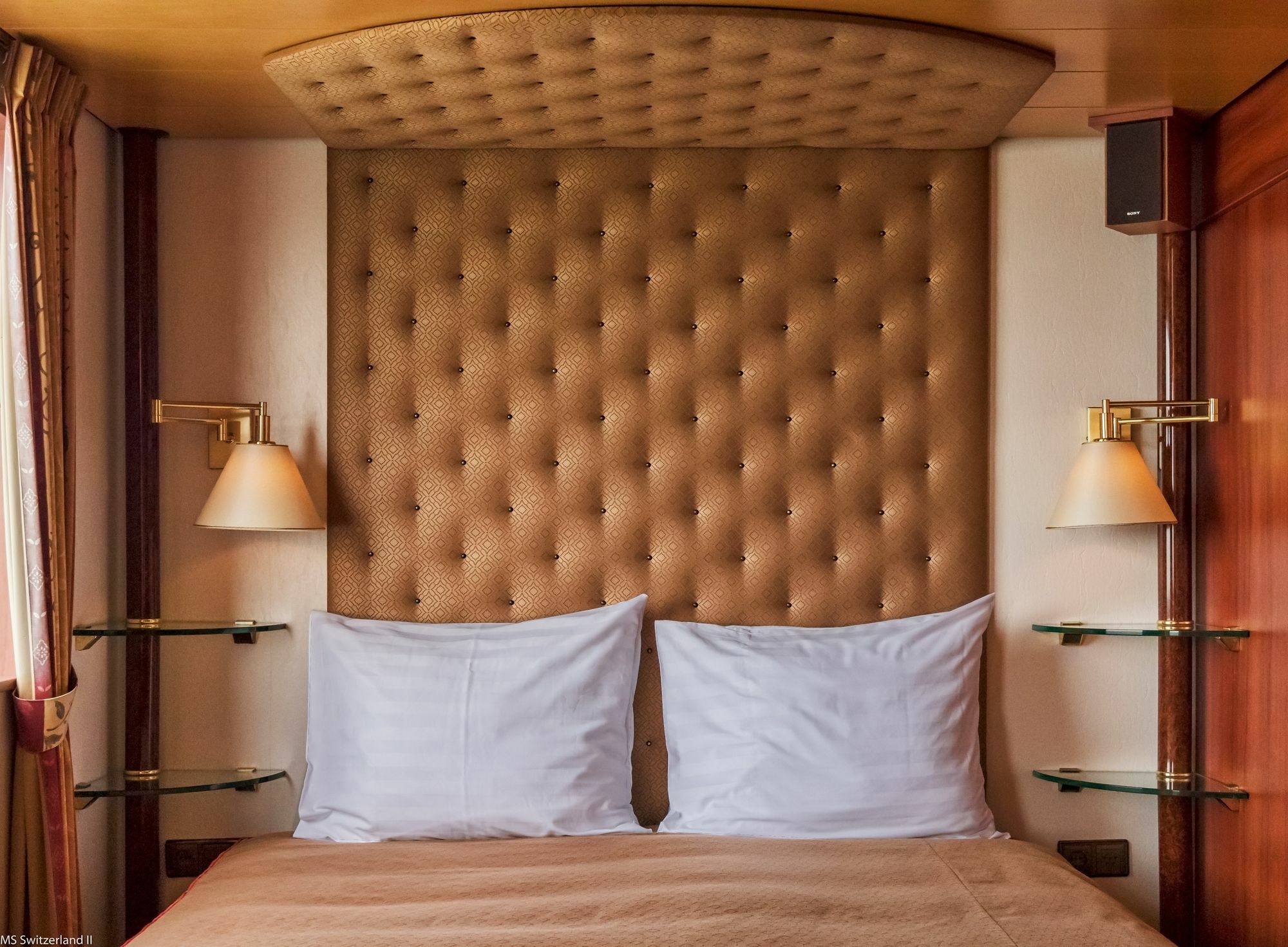 Hotel Knm Ms Switzerland I - Düsseldorf Esterno foto